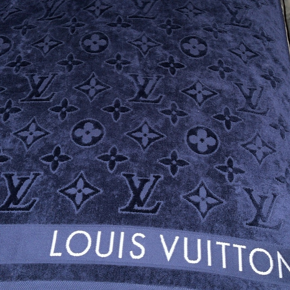 Preloved Louis Vuitton towel royal blue color logo printed size 37”W X 58” L .